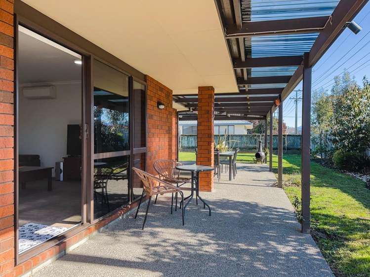 2 Willis Place Renwick_16