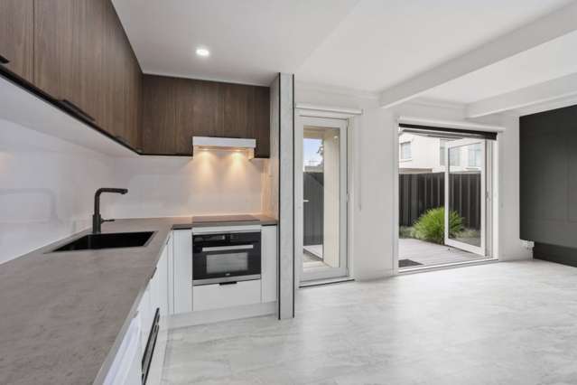 Modernised One Bedroom Townhouse