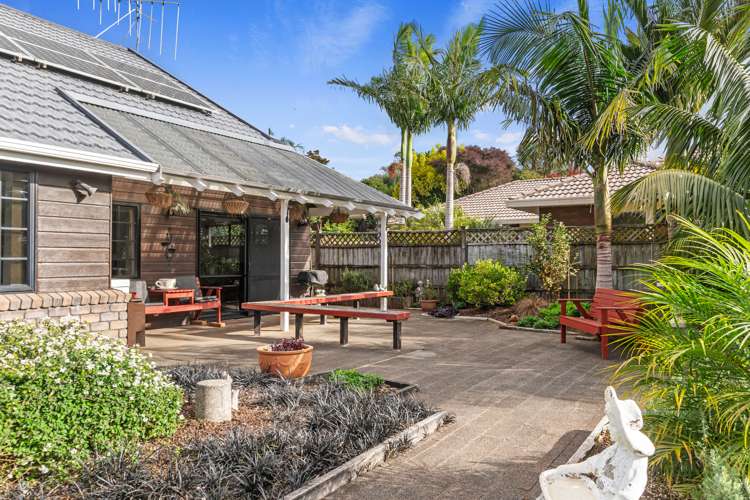 2 Brentwood Avenue Kamo_1