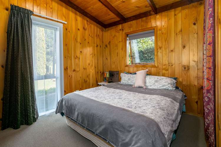 2 Titoki Grove Featherston_18