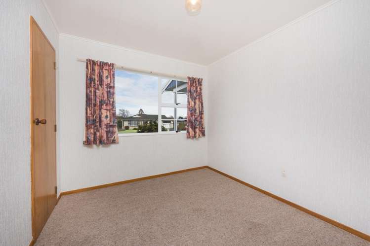 36 Cedar Crescent Feilding_5