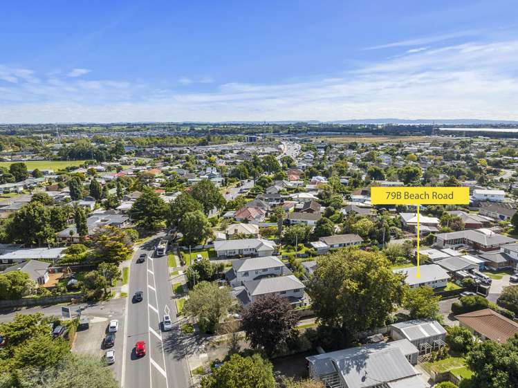 79b Beach Road Pahurehure_16