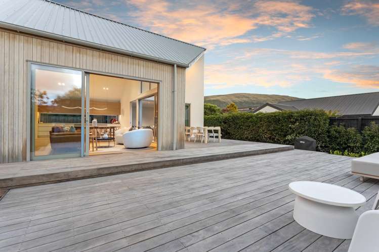 72 Nayland Street Sumner_25