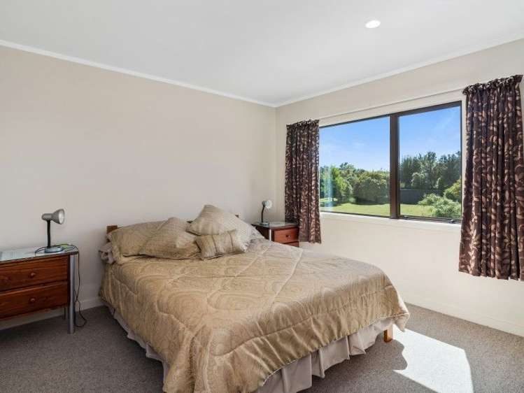 12 Riverpark Drive Kuratau_14