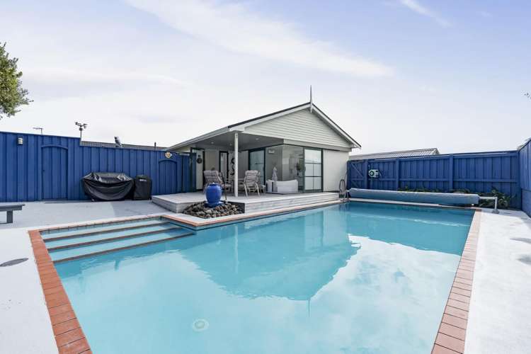13 Onslow Place Merrilands_11