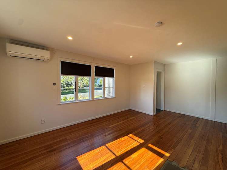 18 Renton Road Mount Albert_1