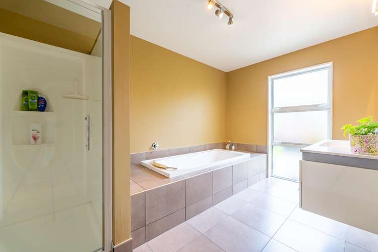 4 Edinburgh Street Gleniti_31