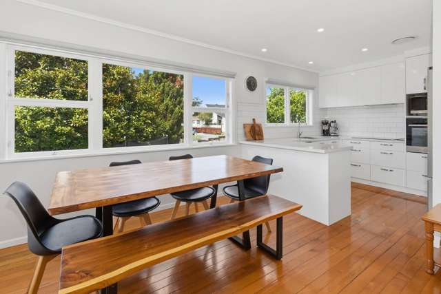 8 Crawford Crescent Kamo_2