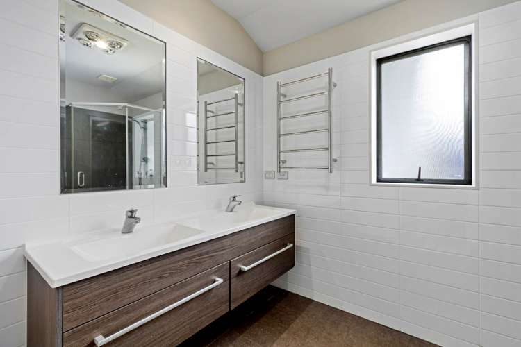 9 Hatfield Place Albany Heights_28