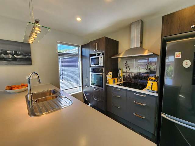 4 L A Place Greymouth_1