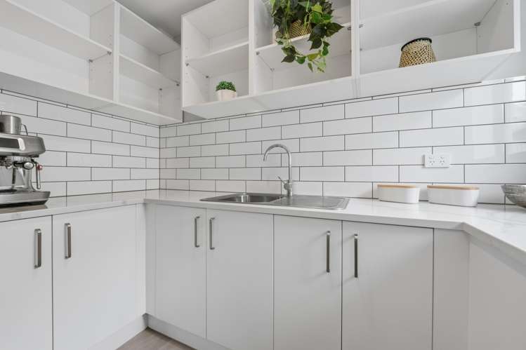 121A Abbotts Way Remuera_17