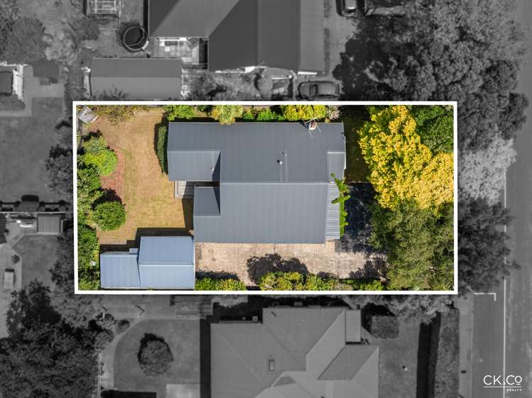 30 Ludlam Crescent Woburn_26