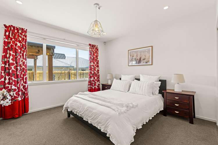 139 Edgeware Road Saint Albans_14