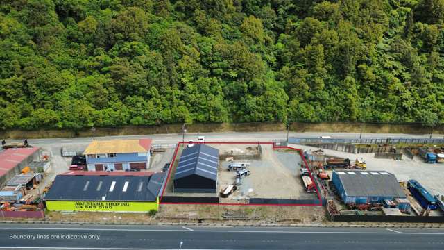 Quality Industrial with Large Yard – Kelson