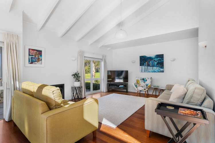 13 Coutts Road Pauanui_8