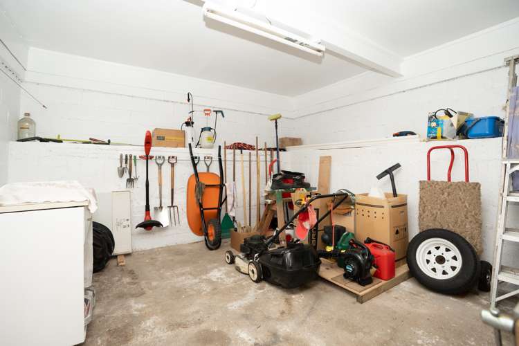 337 Cobham Drive Hillcrest_20