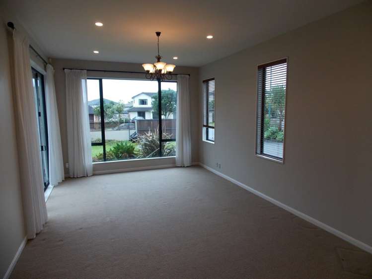 36 Waimanu Bay Drive Te Atatu Peninsula_8