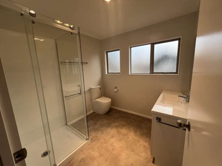 37B Walton Street Red Beach_5
