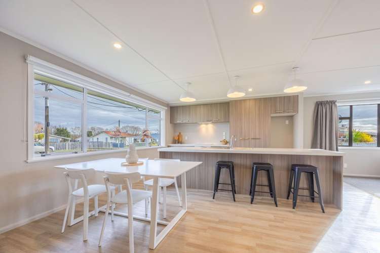 6 Woburn Street Waipukurau and Surrounds_5