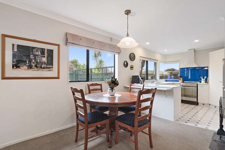 4 Checketts Place Papamoa_10