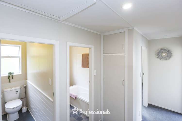 29 Edelweiss Grove Timberlea_9