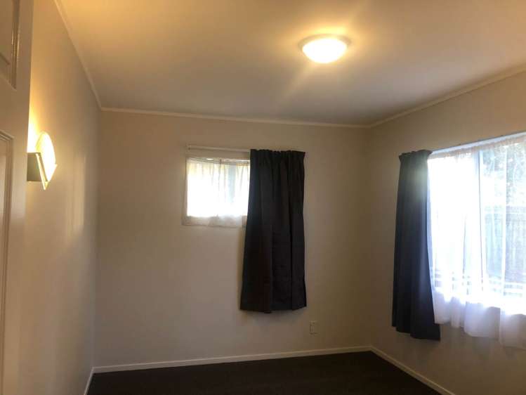 8/43 Holly Street Avondale_6