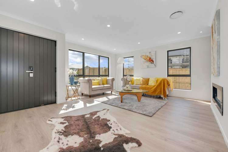 64 Koromeke Street Flat Bush_5