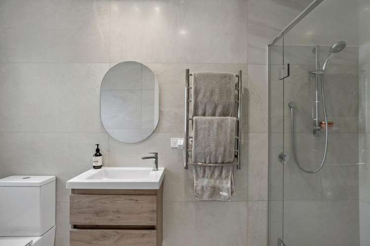 90-90A Centennial Avenue Arrowtown_24