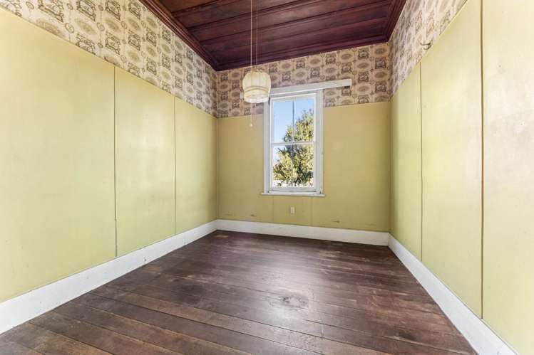 42 Boord Crescent Kumeu_15