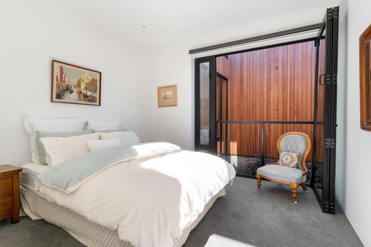 35 Poynder Avenue Merivale_23