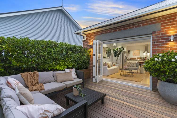 2/75 Queen Street Northcote Point_20