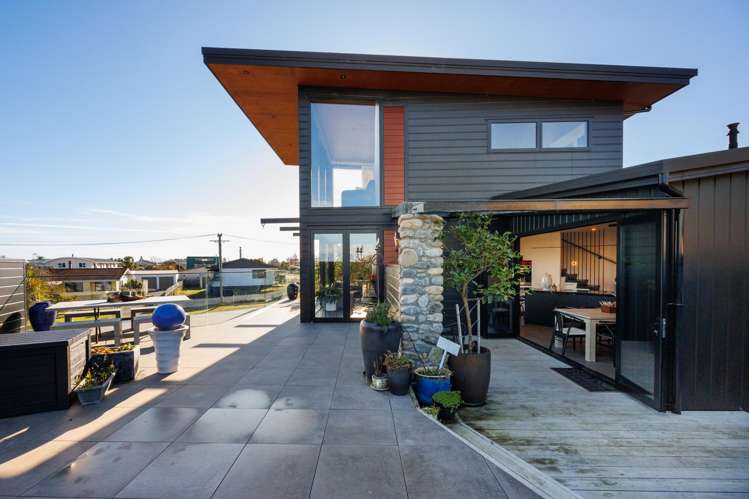 6 Dawson Street Foxton Beach_17