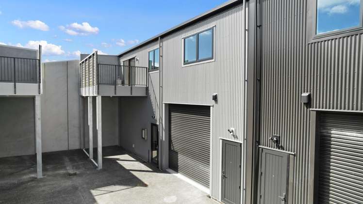 Unit 1-4/2 Tahi Street Frankton_16