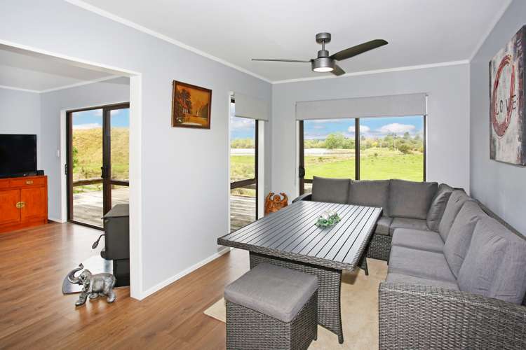 1162 Churchill Road Pukekawa_10