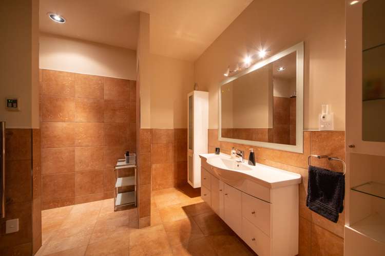 51 Tutakarae Road Kelvin Grove_19