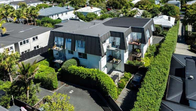 3/24A Hamilton Road 1685_15