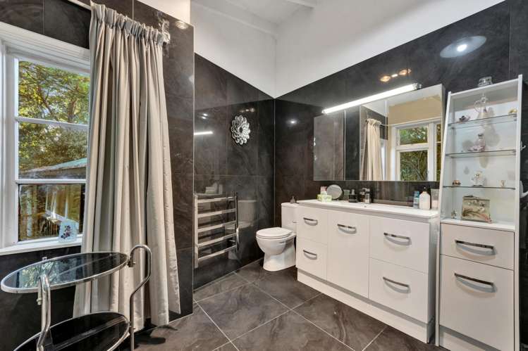 1077 Dyers Pass Road Governors Bay_20