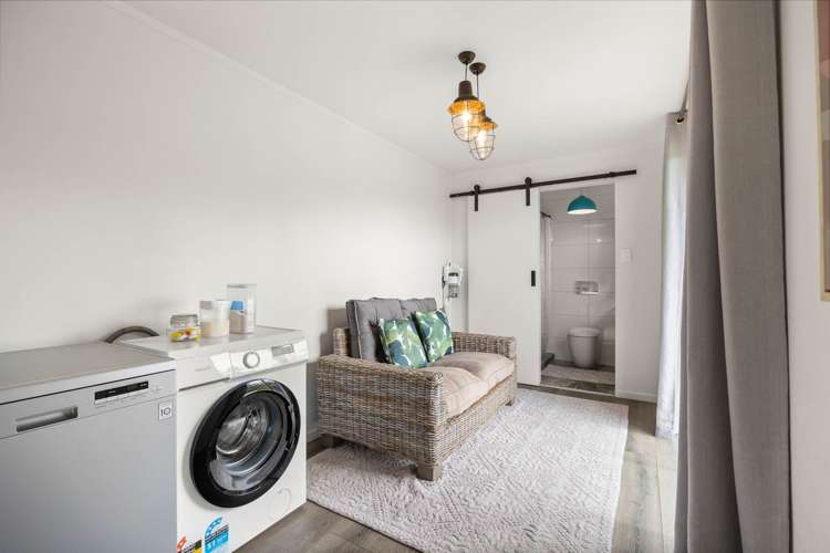 1238 Peak Road Helensville_21