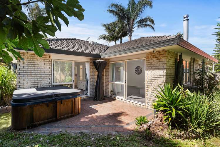 14a Martin Place Panmure_16