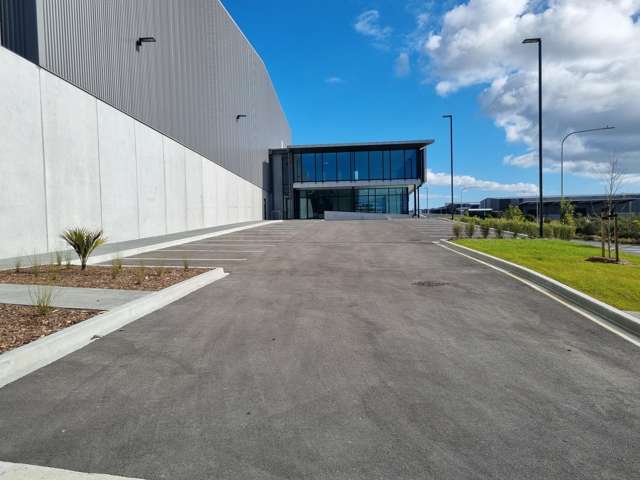 A/18 Westpoint Drive Hobsonville_4