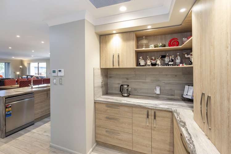 2 Bonecrusher Street Lincoln_11