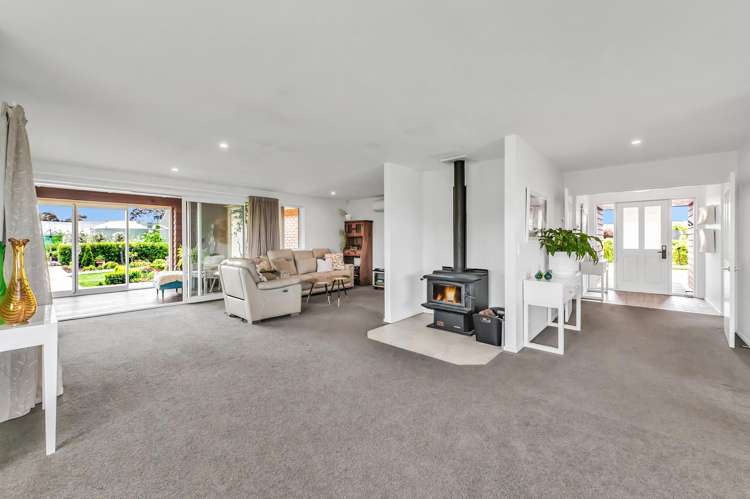 56 Verdeco Boulevard Lincoln_14