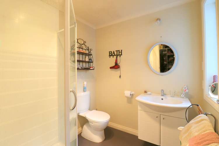 2044 Winton Lorneville Highway Makarewa_16