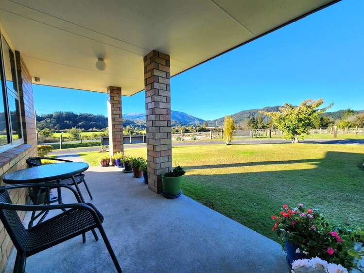 736 State Highway 7 Dobson_15