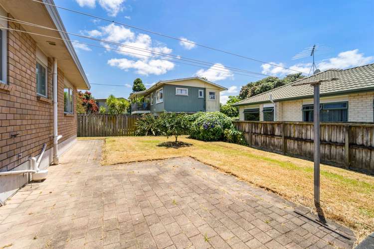 1/40 Red Beach Road Red Beach_5