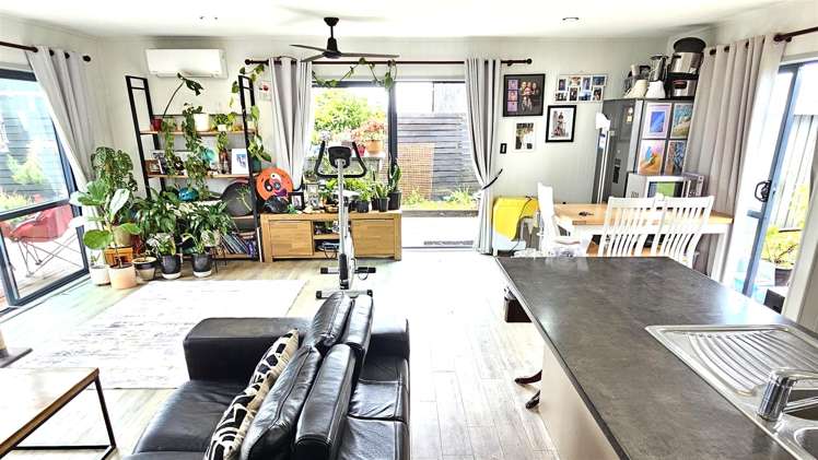 125 Ngaio Drive Matarangi_8