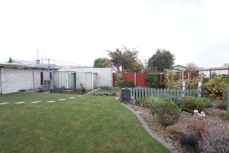 185 Middle Road Allenton_16