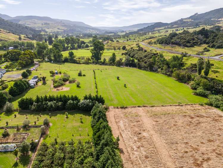 75 Hooks and Halls Road Waimamaku Far North Rural Property For