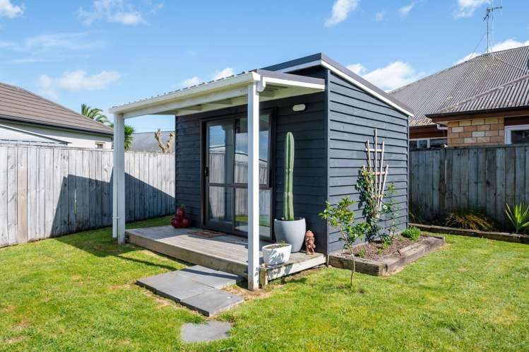 7 Roderick Place Rototuna_10