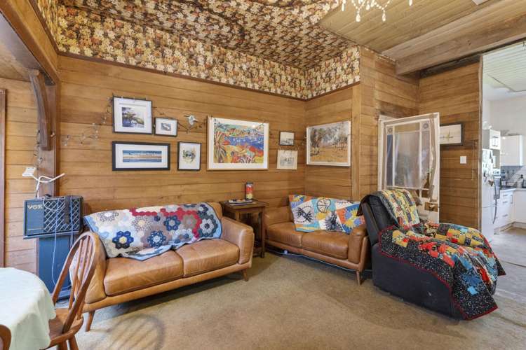 129 Bells Road Takamatua_15